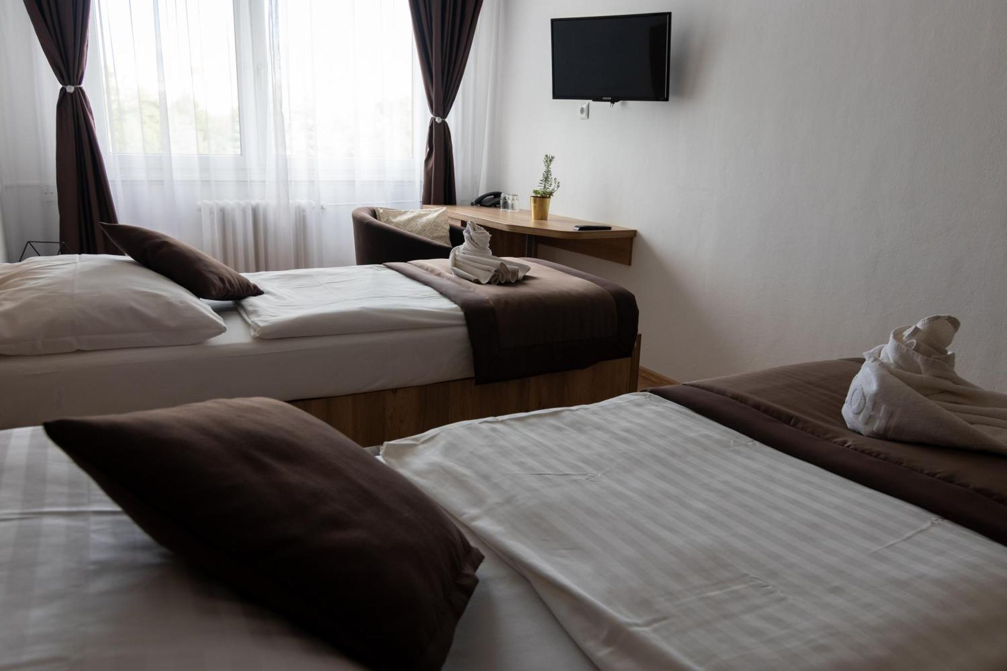 קושיצה Hotel Akademia מראה חיצוני תמונה