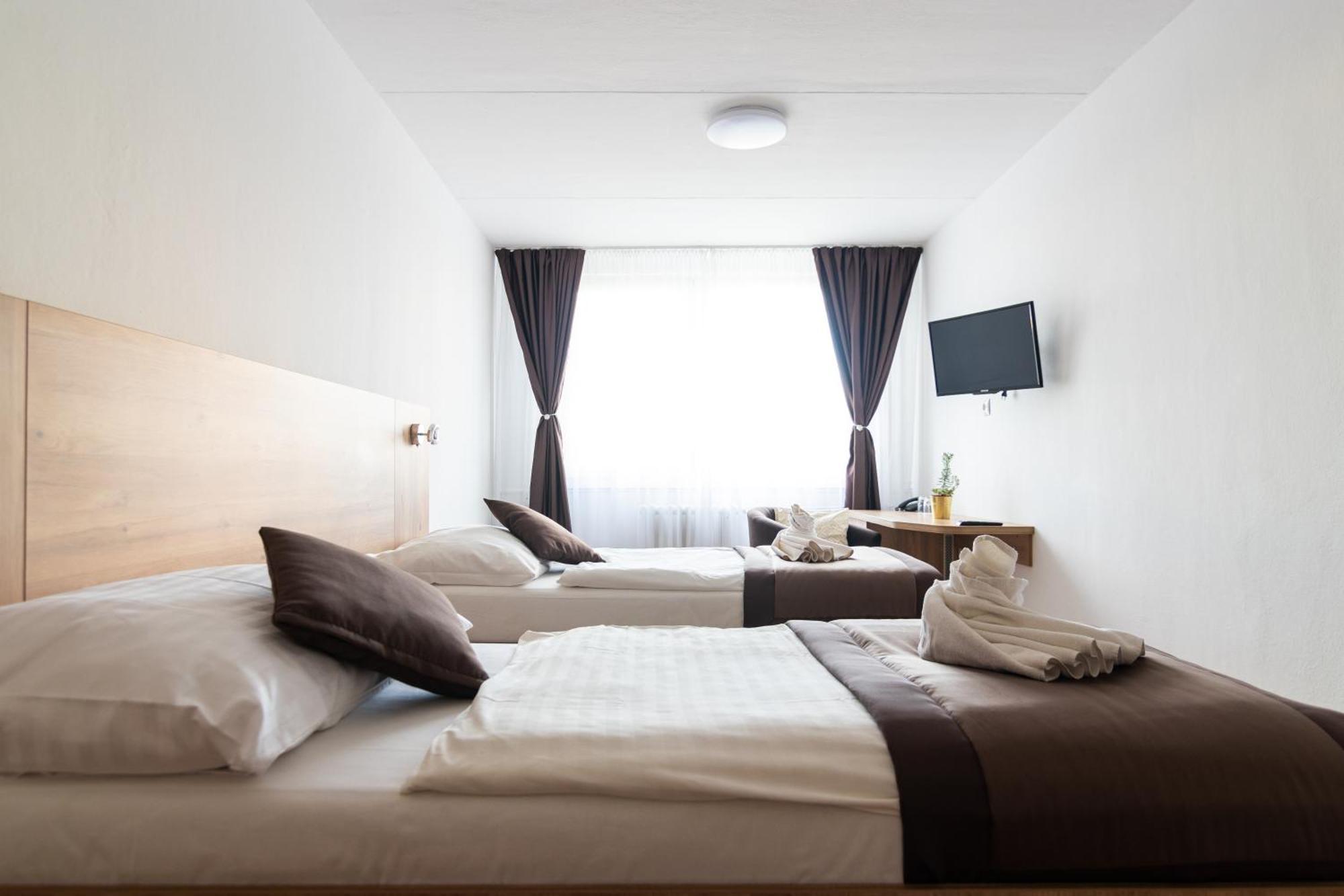 קושיצה Hotel Akademia מראה חיצוני תמונה
